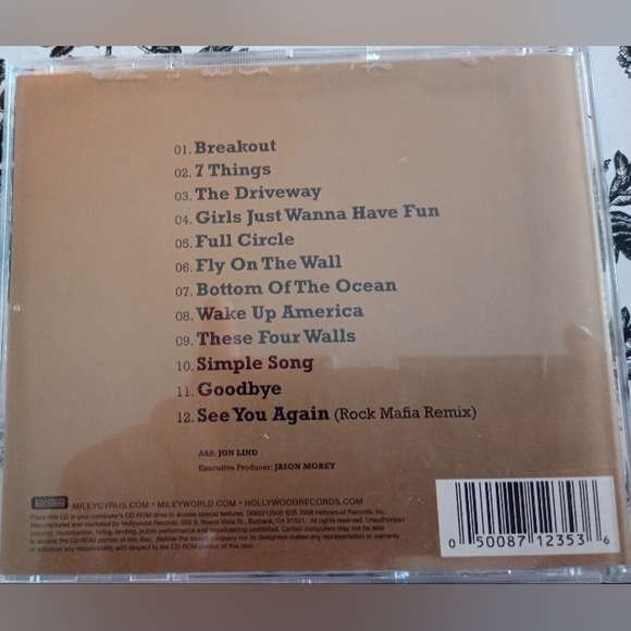 3 Untested Used Hannah Montana & Miley Cyrus CDs - Picture 12 of 16